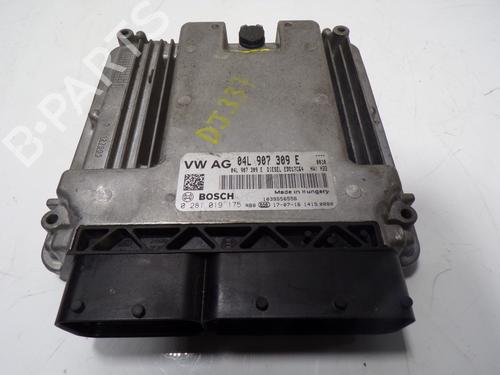 Used Engine control unit (ECU) SKODA RAPID (NH3, NK3, NK6) 1.6 TDI (105 hp) 12119429