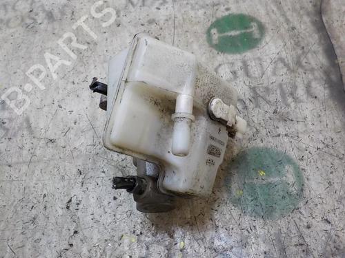 Used Brake master cylinder Brake master cylinder FORD C-MAX (DM2) 2.0 TDCi (136 hp) 3856575 3856575