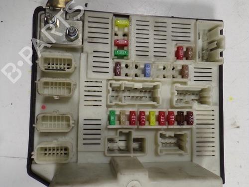 Used Fuse box Fuse box RENAULT KANGOO / GRAND KANGOO II (KW0/1_) 1.5 dCi 70 (KW0V, KW0A) (68 hp) 7299900 7299900