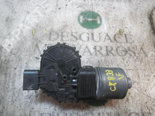 Used Front wiper motor FORD FOCUS II Turnier (DA_, FFS, DS) 2.0 TDCi (136 hp) 3844036