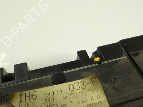 Instrument cluster VW GOLF III (1H1) 2.0 | BP10489590C47 