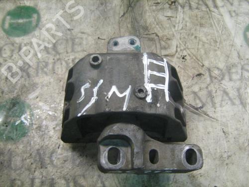 Used Engine mount Engine mount SKODA OCTAVIA I (1U2) [1996-2010] 9086573 9086573