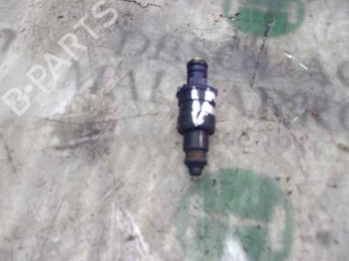 Used Injector RENAULT MEGANE I (BA0/1_) 1.6 16V (BA04, BA0B, BA11, BA1J, BA16, BA19, BA1K, BA1V,... (107 hp) 3774996