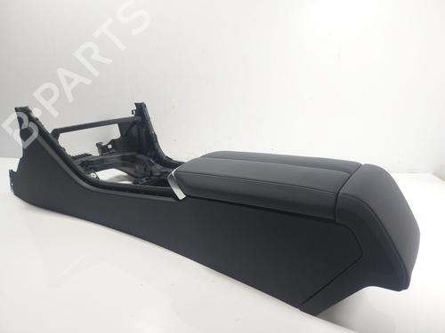 Used Armrest / Center console Armrest / Center console BMW 8 Coupe (G15, F92) 840 d xDrive (320 hp) 23553300 23553300