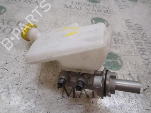 Used Brake master cylinder Brake master cylinder PEUGEOT 208 I (CA_, CC_) 1.2 VTI 82 (82 hp) 4007599 4007599