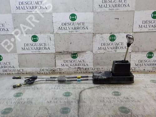 Used Gear lever Gear lever PEUGEOT 308 II (LB_, LP_, LW_, LH_, L3_) [2013-2021] 7411209 7411209