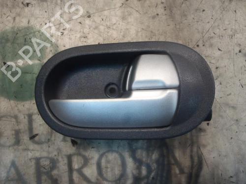 Høyre foran invendig håndtak MITSUBISHI COLT VI (Z3_A, Z2_A) [2002-2012]  3801531