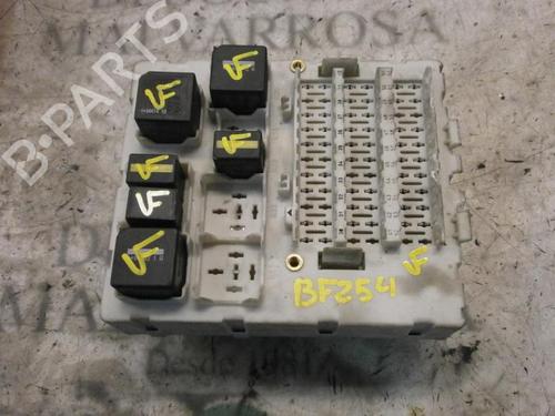 Used Fuse box FORD TOURNEO CONNECT [2002-2013]  3778917