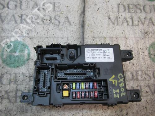 Fuse box FIAT GRANDE PUNTO (199_) 1.4 16V (199BXG1B, 199AXG1B) | BP3845750E1 