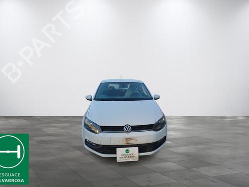 Left headlight VW POLO V (6R1, 6C1) 1.4 TDI | BP32439842C28 