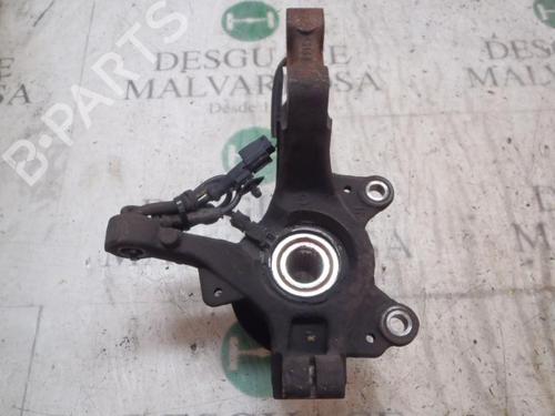 Left front steering knuckle RENAULT CLIO III (BR0/1, CR0/1) 1.2 16V (BR02, BR0J, BR11, CR02, CR0J, CR11) | BP3828399M25