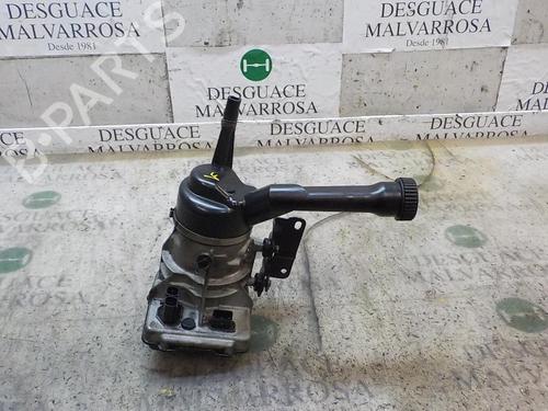Used Steering pump Steering pump CITROËN C4 Picasso I MPV (UD_) 2.0 HDi 138 (136 hp) 3847199 3847199