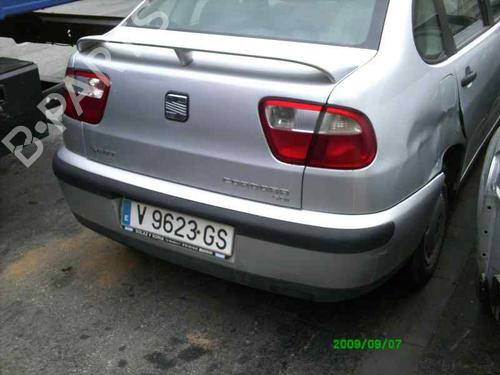 Power steering reservoir SEAT CORDOBA (6K1, 6K2) 1.9 SDI | BP14300501M117 - Image 4