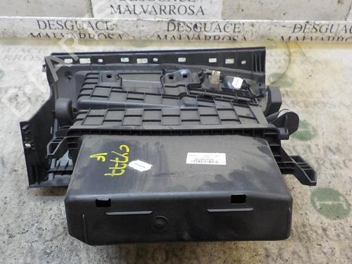 Glove box RENAULT MEGANE III Grandtour (KZ0/1)  | BP3851878C95 