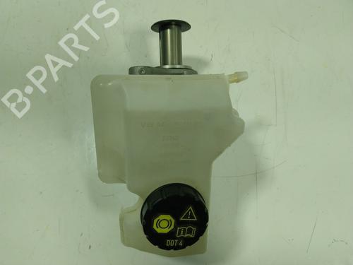 Brake master cylinder SEAT IBIZA V (KJ1, KJG) | BP32043317M77