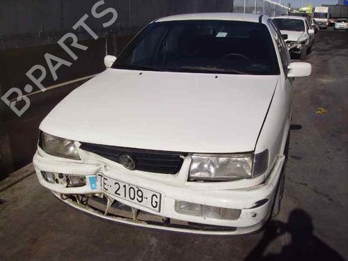Used Parts VW PASSAT B3/B4 (3A2, 35I) 1.9 TDI 475536