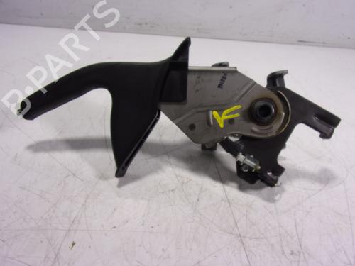 Used Hand brake Hand brake HYUNDAI ix35 (LM, EL, ELH) 1.7 CRDi (116 hp) 15895720 15895720