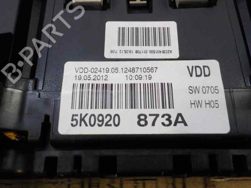 Instrument cluster VW GOLF VI (5K1) 1.6 TDI | BP6163997C47