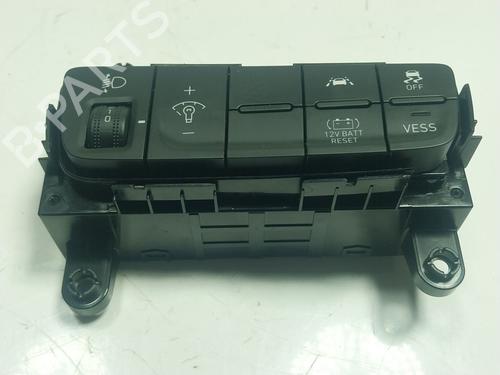 Used Switch HYUNDAI KONA (OS, OSE, OSI) 1.6 GDi Hybrid (141 hp) 17786925