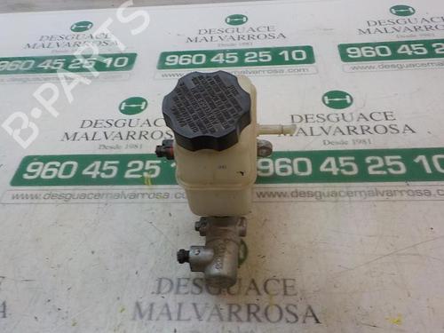 Used Brake master cylinder Brake master cylinder HYUNDAI i30 Estate (FD) [2007-2012] 3869107 3869107