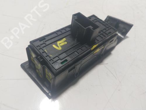 Left front window switch SKODA FABIA III (NJ3) 1.0 | BP17592504I27 