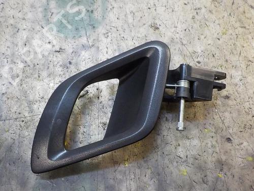 Used Rear left interior door handle Rear left interior door handle SKODA FABIA II (542) 1.2 (70 hp) 3854066 3854066