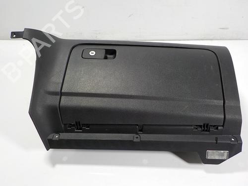 Used Glove box Glove box VW GOLF VI (5K1) 1.4 TSI (122 hp) 11958572 11958572
