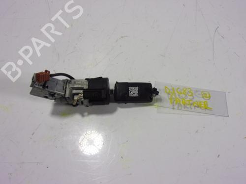 Used Electronic module Electronic module PEUGEOT PARTNER Tepee 1.6 HDi / BlueHDi 75 (75 hp) 14287654 14287654