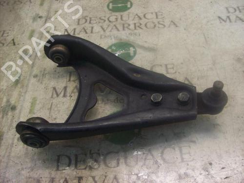Used Right front suspension arm RENAULT MEGANE I (BA0/1_) [1995-2004]  3751394