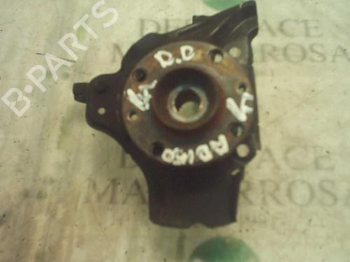 Used Right front steering knuckle Right front steering knuckle FIAT PUNTO (188_) 1.9 JTD 80 (188.237, .257, .337, .357) (80 hp) 3737083 3737083