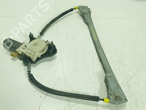 Used Front right window mechanism Front right window mechanism RENAULT CLIO II (BB_, CB_) 1.2 16V (BB05, BB0W, BB11, BB27, BB2T, BB2U, BB2V, CB05,... (75 hp) 35979235 35979235