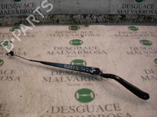 Used Front windshield wiper arm Front windshield wiper arm 3784023 3784023