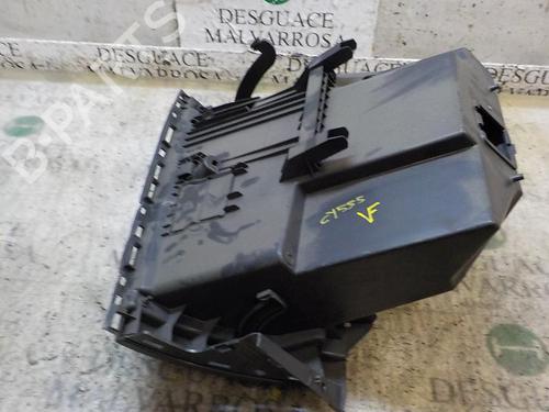 Glove box RENAULT CLIO III (BR0/1, CR0/1) 1.2 16V (BR02, BR0J, BR11, CR02, CR0J, CR11) | BP3853771C95 