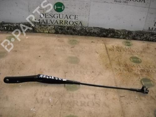 Used Front windshield wiper arm OPEL ASTRA H (A04) 1.7 CDTI (L48) (100 hp) 3743996