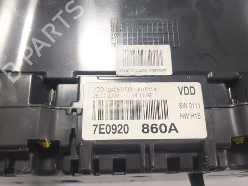 Instrument cluster VW MULTIVAN T5 (7HM, 7HN, 7HF, 7EF, 7EM, 7EN) VR6 3.2 | BP30176810C47