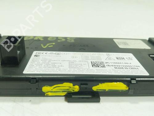 Módulo eletrónico TESLA MODEL 3 (5YJ3) EV AWD | BP38313450M83 - Image 3