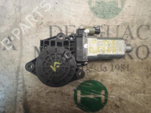 Used Left front window motor Left front window motor KIA CERATO I Saloon (LD) 1.6 (105 hp) 4014275 4014275