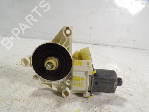 Rudehejsemotor bagstkærm højre MERCEDES-BENZ M-CLASS (W164) [2005-2012]  8420823