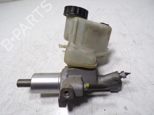 Used Brake master cylinder MERCEDES-BENZ C-CLASS (W204) [2007-2015]  15198681