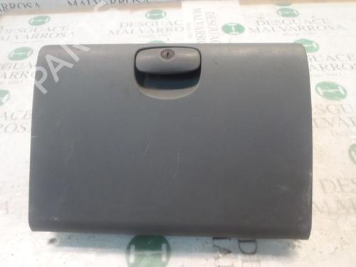 Used Glove box HYUNDAI SANTA FÉ I (SM) 2.4 16V (146 hp) 3815983