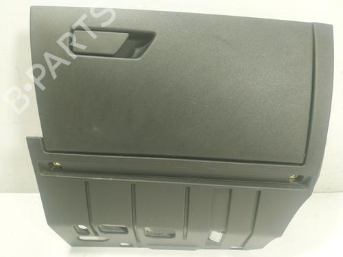 Used Glove box Glove box AUDI A3 Sportback (8YA, 8YF) 30 TDI (116 hp) 17992775 17992775