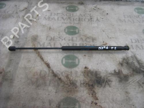 Used Tailgate lift support Tailgate lift support LANCIA YPSILON (843_) 1.3 JTD (843.AXD11, 843.AXD1A) (70 hp) 14296810 14296810