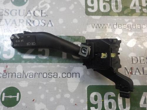 Used Steering column stalk Steering column stalk VW TOURAN (1T1, 1T2) 2.0 TDI 16V (140 hp) 3857717 3857717
