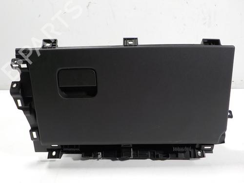 Used Glove box Glove box LAND ROVER RANGE ROVER EVOQUE (L551) 2.0 D150 4x4 (150 hp) 12168268 12168268