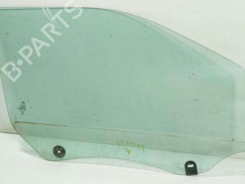 front-right-door-window-citroen-c4-cactus-2014-30966111 main image