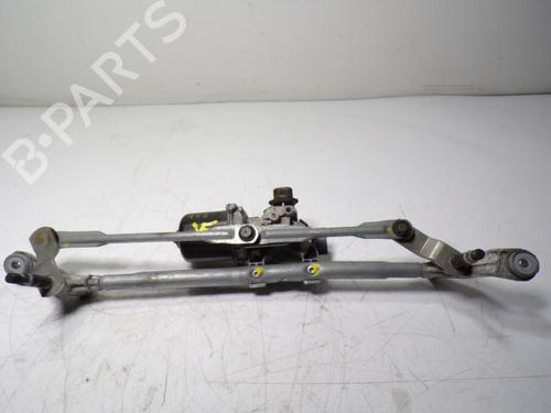 Used Front wiper motor Front wiper motor RENAULT MEGANE IV Hatchback (B9A/M/N_) 1.2 TCe 130 (B9MR) (130 hp) 13310948 13310948