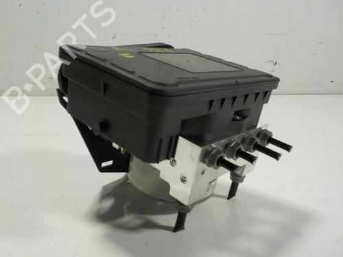 Used ABS pump SEAT LEON Sportstourer (KL8, KLD) 2.0 TDI (150 hp) 13637317