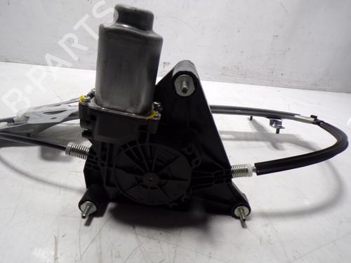 Right front window motor TOYOTA AYGO (_B4_) 1.0 VVTi (KGB40) | BP10046169E20 