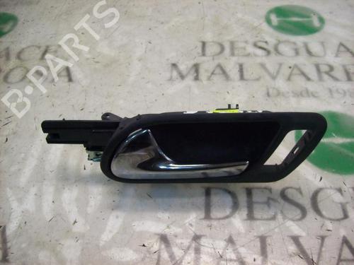 Used Front left interior door handle Front left interior door handle VW GOLF V (1K1) 2.0 TDI 16V (140 hp) 3771068 3771068