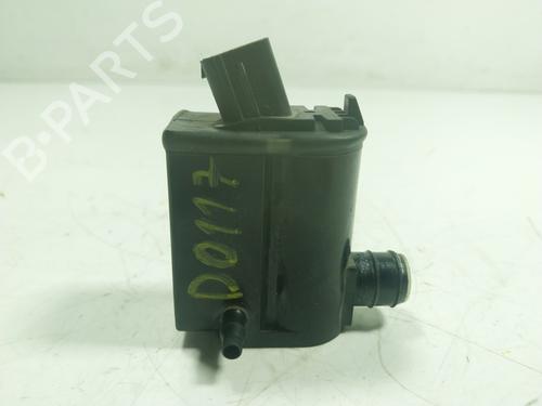 Used Washer pump HYUNDAI TUCSON (TL, TLE) 1.7 CRDi (116 hp) 21359613